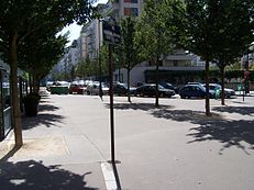 Place Madeleine-Renaud-et-Jean-Louis-Barrault.JPG