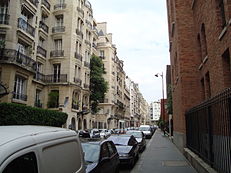 Rue Pierre-et-Marie-Curie 2.JPG