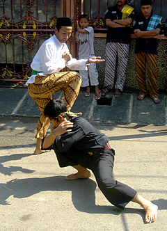 Pencak du style betawi (Jakarta) cingkrik