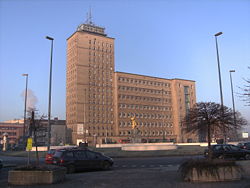 Charleroi - Université du Travail - Vigie.JPG