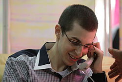 Flickr - Israel Defense Forces - After 5 Years of Captivity.jpg