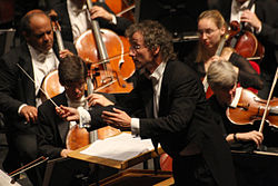 Franz Welser-Möst, dirigeant l’Orchestre de Cleveland en 2008