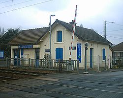 Gare de Saint-Ouen l'Aumone 03-03-06.jpg
