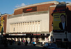 Façade principale de l'HMV Hammersmith Odeon