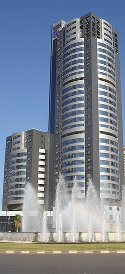 Hilton Tower VLC.jpg