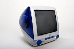 Un iMac G3 « mange-disque » Indigo
