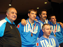 Italian national junior foil team 2007.jpg