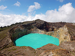 Lacs de cratère du Kelimutu