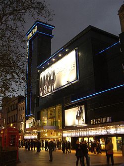 L'Odeon Leicester Square de nuit en 2007