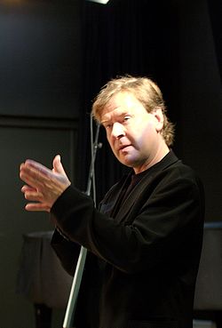Magnus Lindberg lors d'une master class à Trondheim, 2006