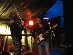 Mansfield.TYA - concert - 2009.jpg