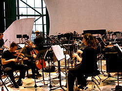 Music for 18 Musicians en concert par le Grand Valley State University New Music Ensemble en juin 2007
