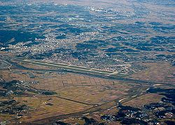 Vue aérienne de la base d'Osan