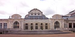 Le palais des Congrès et l’Opéra de Vichy