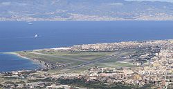 Pista Aeroporto Reggio Calabria.jpg