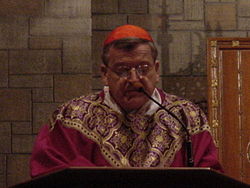 Raymond Cardinal Burke.jpg