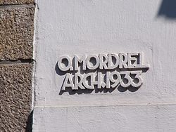 L'immeuble Ty Kodak de Quimper construit en 1933 par Mordrel et classé depuis 2006 aux Monuments historiques[2].