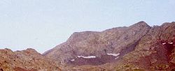 Le Pic Schrader (gauche) et la Punta del Sabre (droite)