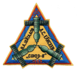 Soyuz-8-patch.png