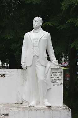 Statue-Louis-Brunet.JPG