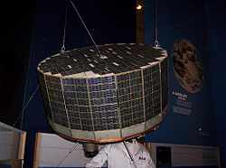 Réplique du TIROS-1 au National Air and Space Museum de Washington