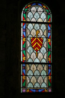 Vitrail aux armes des vicomtes de Beaumont, abbaye d'Étival-en-Charnie