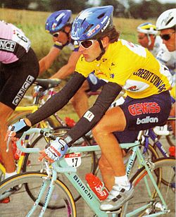 Yvan Gotti maillot jaune au Tour de France 1995.jpg