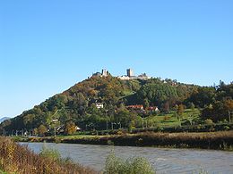 La Savinja près du haut château de Celje.