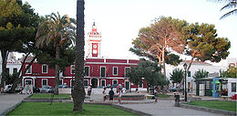 la Plaza de la Explanada y Ayuntamiento