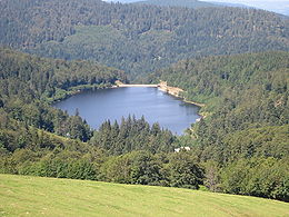 Le lac vu de la Route des Crêtes près de Breitsouze.