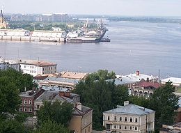 La confluence de l'Oka et de la Volga à Nijni Novgorod.