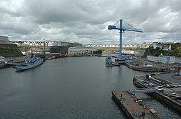 La Penfeld dans la base navale de Brest.