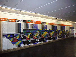 Une mosaïque d'un couloir de la station