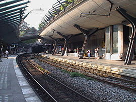 la gare de Stadelhofen par Santiago Calatrava   