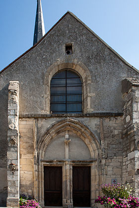 portail de l'église de Chamery.