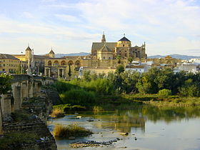 La Cathédrale de Cordoue et le Guadalquivir