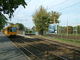 Un tramway de la ligne 3 au terminus : Mexikói út.