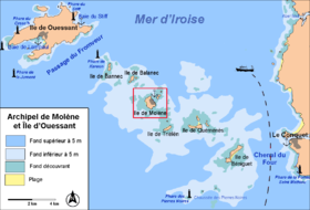 Localisation de l'île dans son archipel