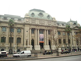 Biblioteca Nacional Chile.jpg