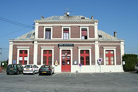 Bréval - Gare01.jpg