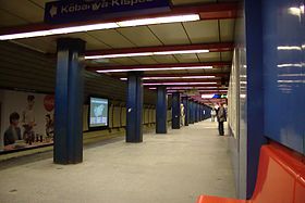 Budapešť, Nyugati Pályaudvar, stanice metra.jpg