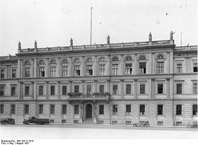 Bundesarchiv Bild 183-C11815, Berlin, Reichsverkehrsministerium.jpg