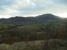 Donja Vrbava, avec le mont Ješevac