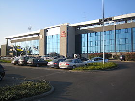 Nouvelle tribune (Ouest), côté rue du stade, inaugurée en 1999