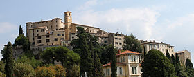 Carros village