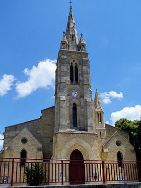 Castres-Gironde Église.jpg