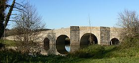 Vue du pont sur la Charente