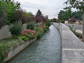 Canal Saint Julien à Cheval-Blanc
