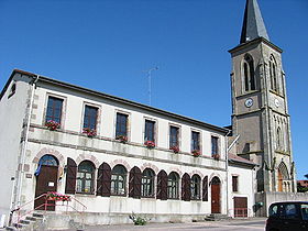 La mairie-école et l'église
