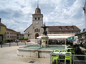 L'église et la fontaine.
